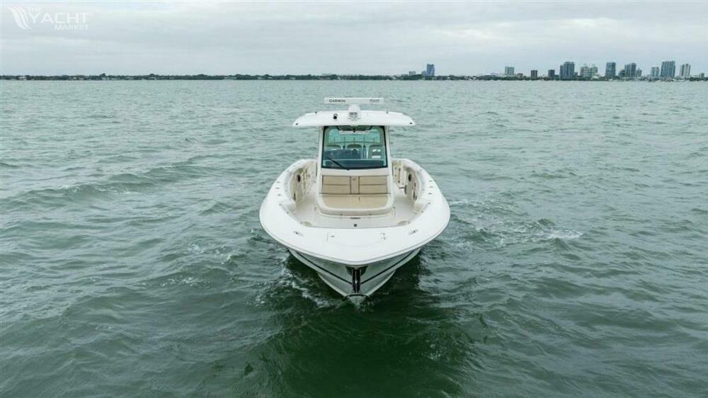 2018 Boston Whaler