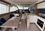 Sunseeker Manhattan 68 - 7 - Galley