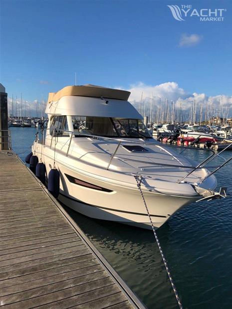 JEANNEAU MERRY FISHER 10