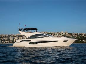 Sunseeker 68 Sport Yacht