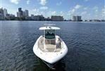 Boston Whaler 350 Outrage