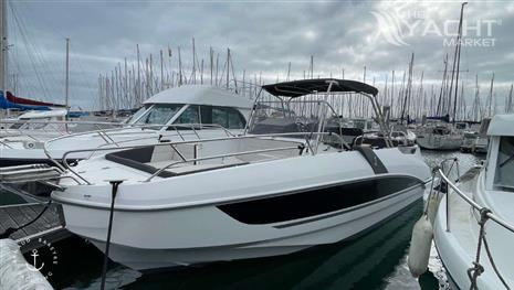 BENETEAU FLYER 8.8 SPACEDECK