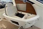 Fairline Targa 38 GT - Wet Bar & BBQ