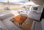 Sunseeker Predator 68 - 8 - Aft Cocpkit and Wetbar