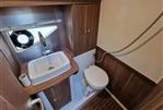 Sealine S330 - 10 - En Suite