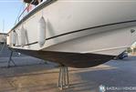 BOSTON WHALER OUTRAGE 26