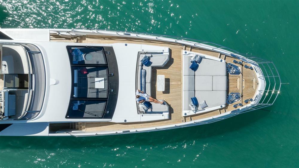 2021 Azimut