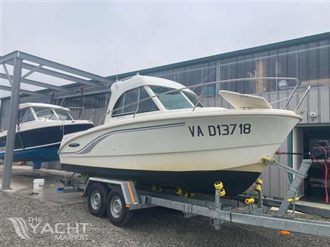 BENETEAU ANTARES 650