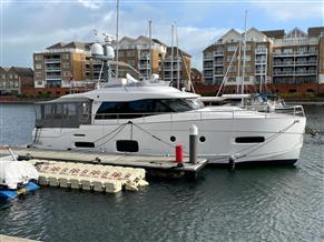 Azimut Magellano 53