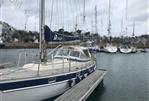 HALLBERG RASSY HALLBERG RASSY 352