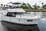 Beneteau Swift Trawler 35