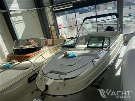 SEA RAY SEA RAY 230 SUN SPORT