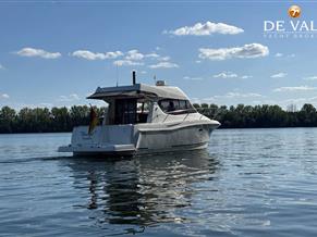 Jeanneau Merry Fisher 10
