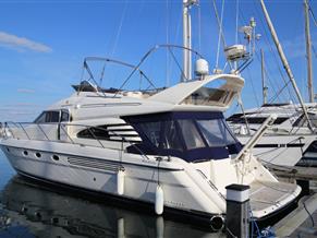 Fairline Squadron 55