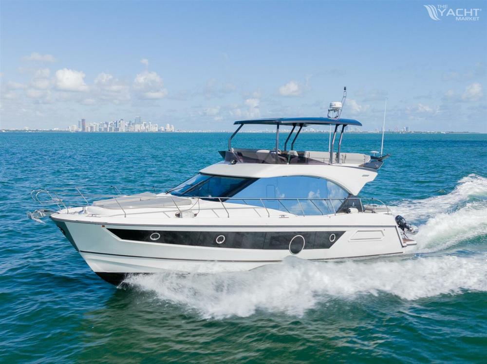 2022 Beneteau