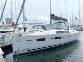 Beneteau Oceanis 35