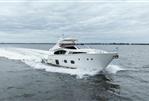 Ferretti Yachts 800