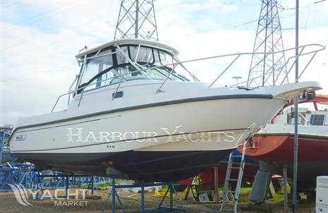 Boston Whaler Conquest 26