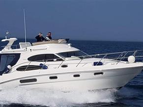 Sealine F37