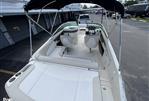 Sea Ray 220 Sundeck - 2013 Sea Ray 220 Sundeck - Photo #2