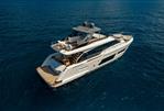 Ferretti Yachts 670