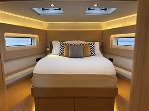 Beneteau Oceanis Yacht 54
