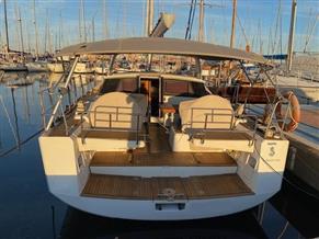 Beneteau Sense 43