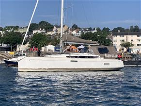 Jeanneau 379