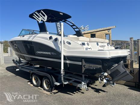 CHAPARRAL 24 surf