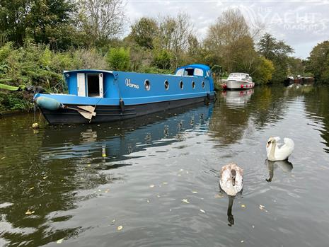 Barge Widebeam - 2019 50’ Barge on Beautiful Mooring