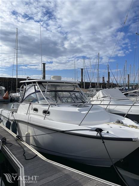 Boston Whaler 305 Conquest