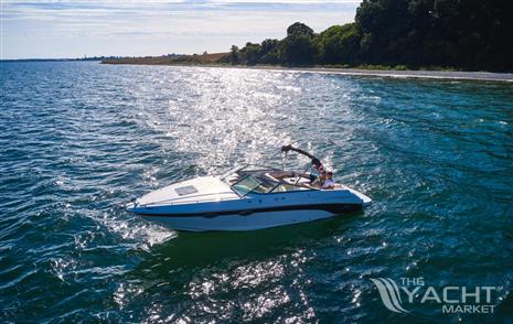 Chaparral 285 SSI