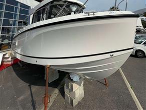 QUICKSILVER QUICKSILVER 805 PILOTHOUSE