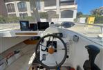 QUICKSILVER QUICKSILVER 640 PILOTHOUSE