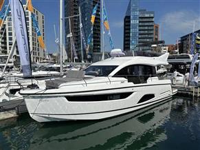 Sealine F430