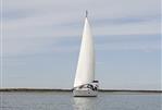 Beneteau Oceanis Clipper 323 - Underway