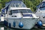 Broom Boats 34