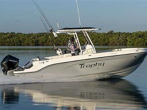 BAYLINER TROPHY 24 CC