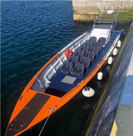 Custom Built POLINAUTICA speed motor boat 1200 SCX