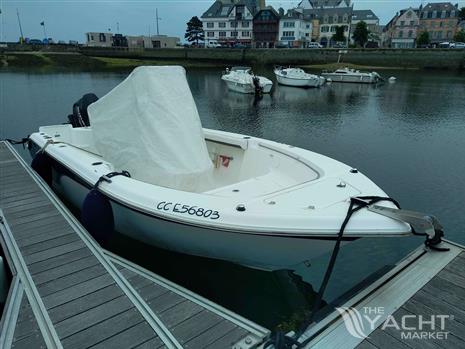 SEA FOX BOATS SEA FOX 216 CC