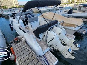 BENETEAU FLYER 8.8 SUNDECK