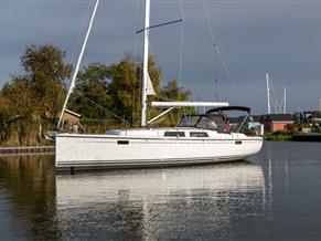 HANSE YACHTS HANSE 385