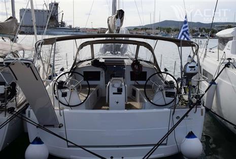 JEANNEAU SUN ODYSSEY 410