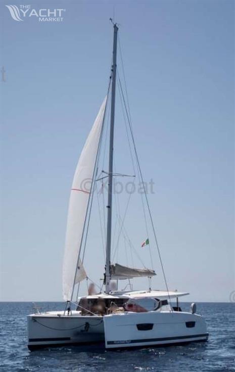 FOUNTAINE PAJOT LUCIA 40