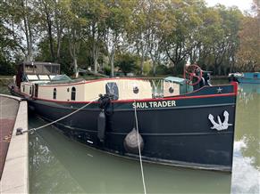 R.W Davis 70ft by 13ft Dutch Barge