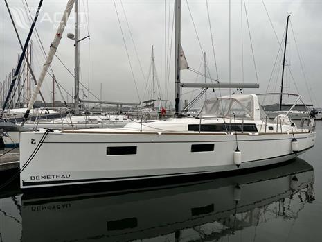 BENETEAU OCEANIS 38.1