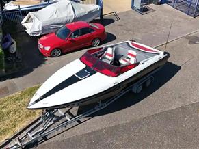 Rinker Captiva 236