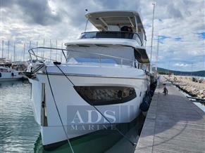 Absolute Navetta 52