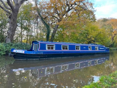 Clifton Cruisers Narrowboat - Chatsworth