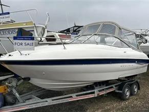 Bayliner 212 CAPRI